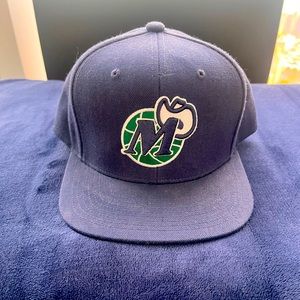 Dallas Mavericks Hat!!